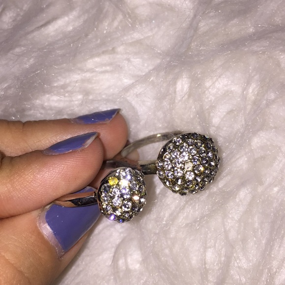 Silver rhinestone ring - Picture 5 of 5